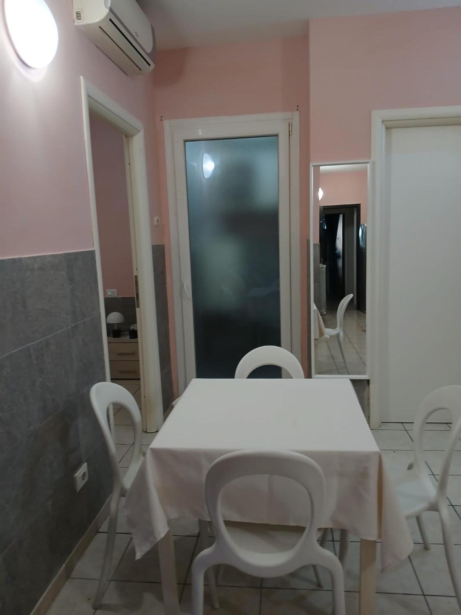 Eur Turismo Appartement Rome Buitenkant foto